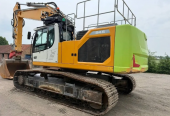 Liebherr R 945 S-HD – GBP 155,000