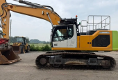 Liebherr R 945 S-HD – GBP 155,000